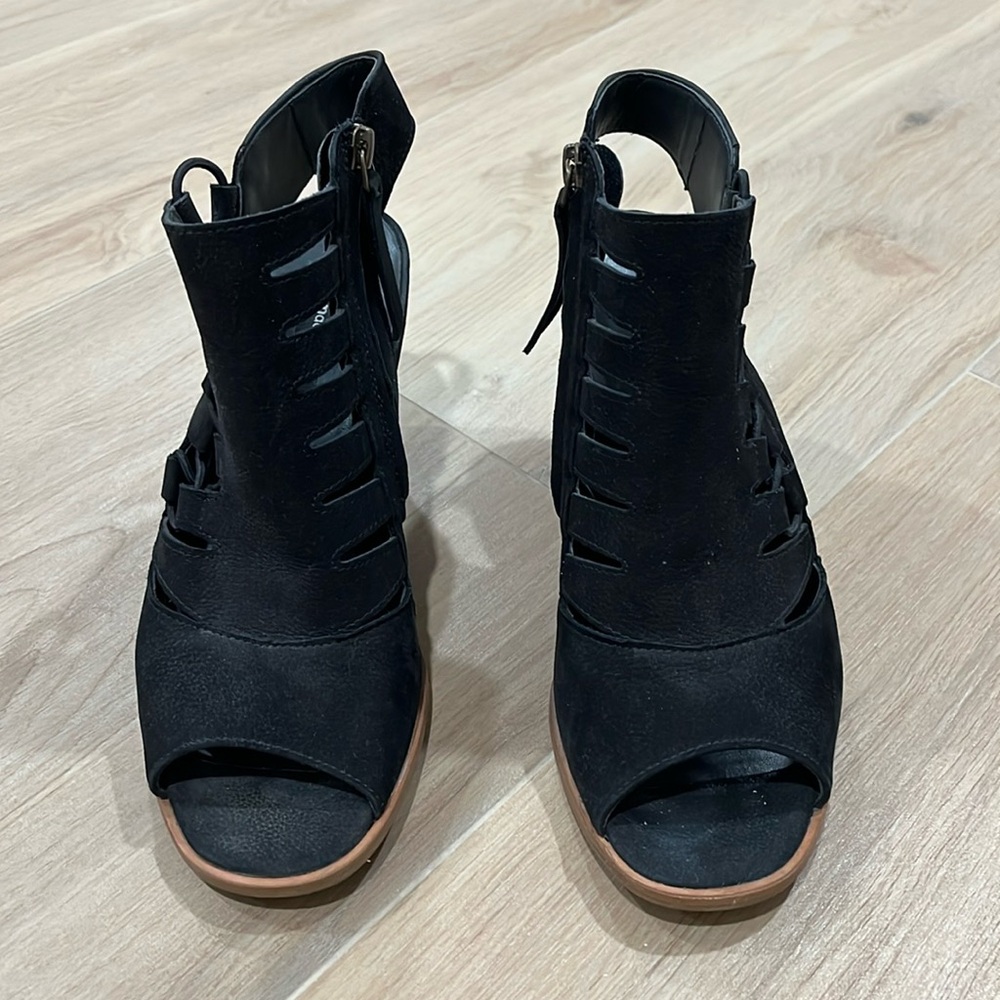 Paul Green Sabrina Black Suede Side Zip Heel